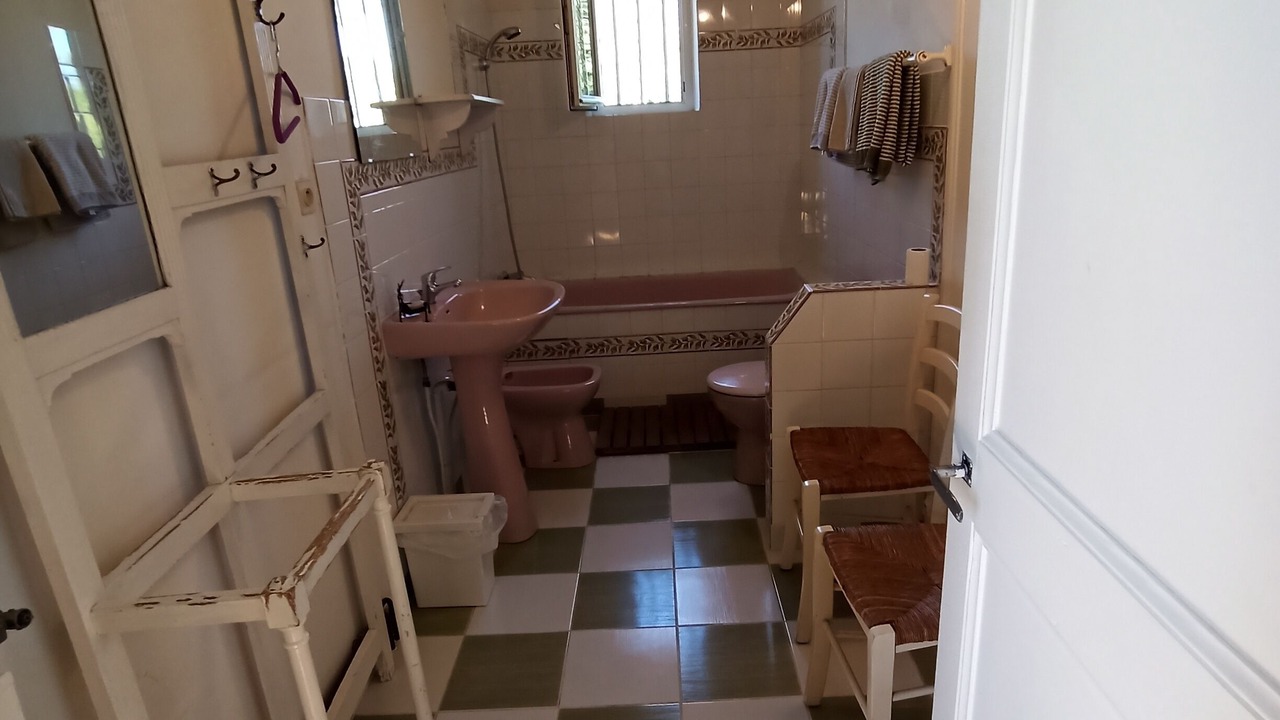 Photo of Bathroom in Layrac