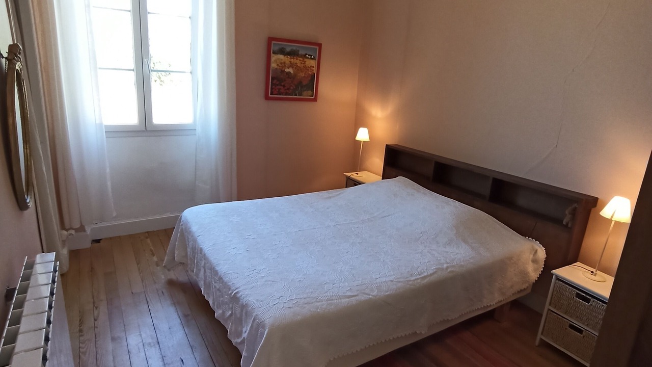 Photo of Bedroom in Layrac