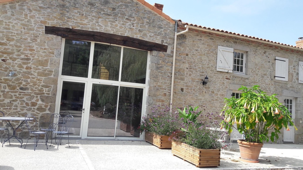 Photo of Outdoor in Saint-Georges-de-Pointindoux