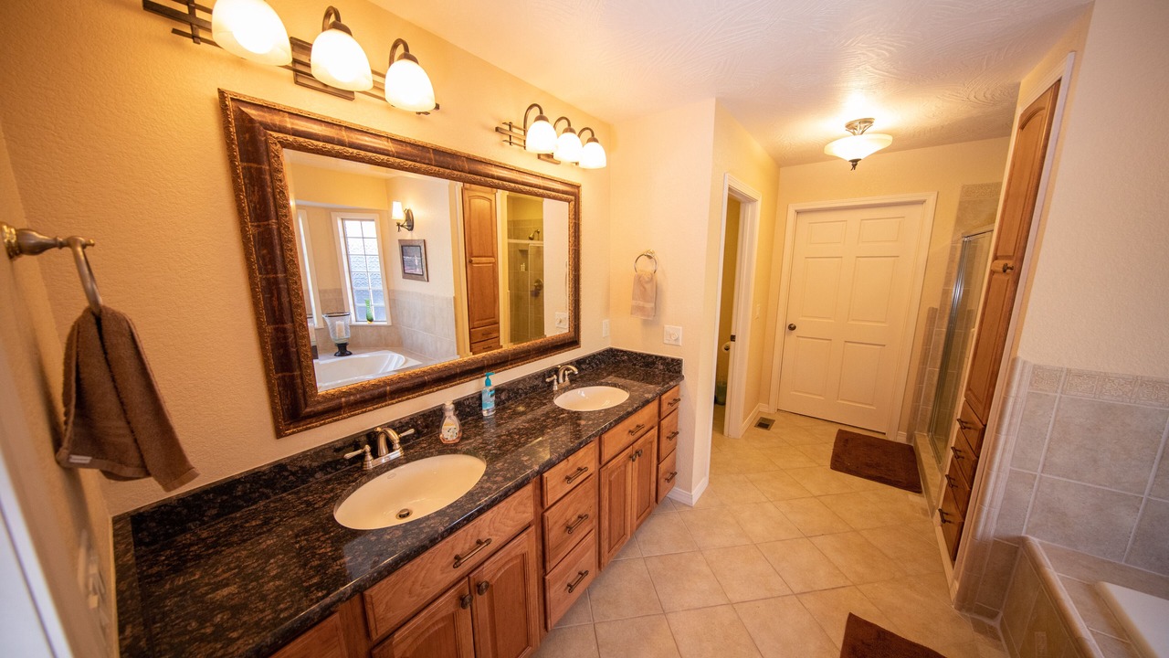 Photo of Bathroom in Buffalo City