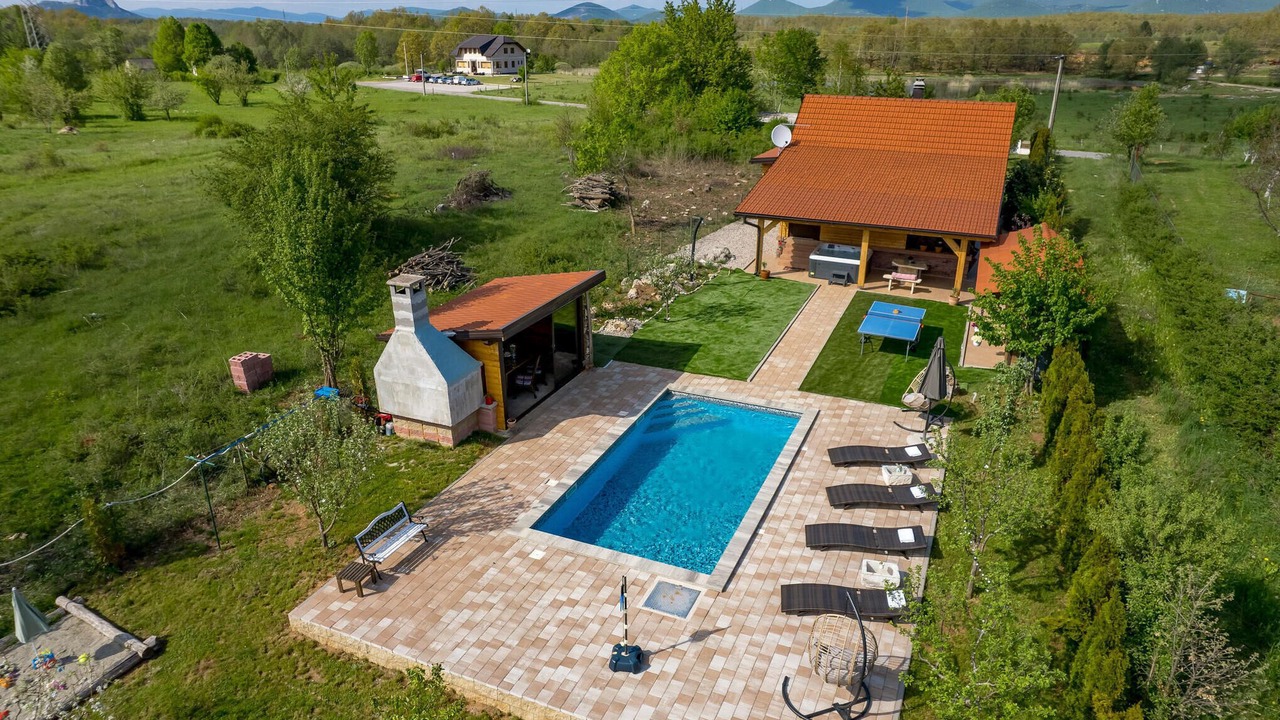 Photo of Outdoor in Lovinac