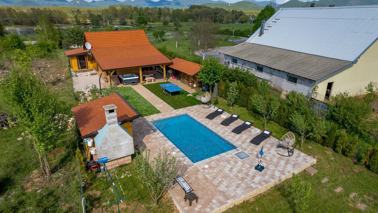 Photo of Outdoor in Lovinac