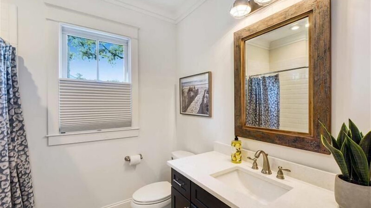 Photo of Bathroom in Jekyll Island