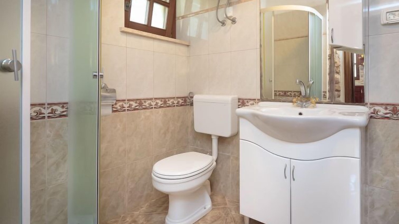 Photo of Bathroom in Matohanci
