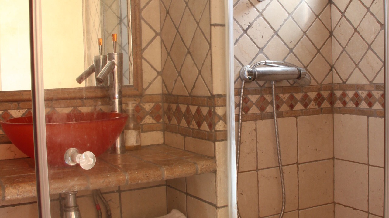 Photo of Bathroom in Valvigneres