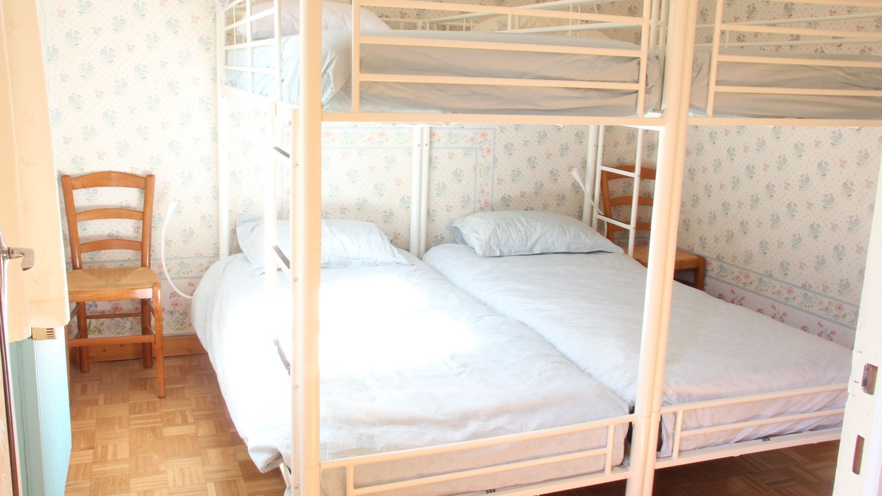 Photo of Bedroom in Valvigneres