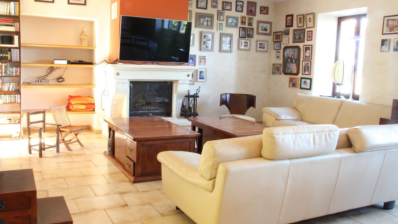 Photo of Livingroom in Valvigneres