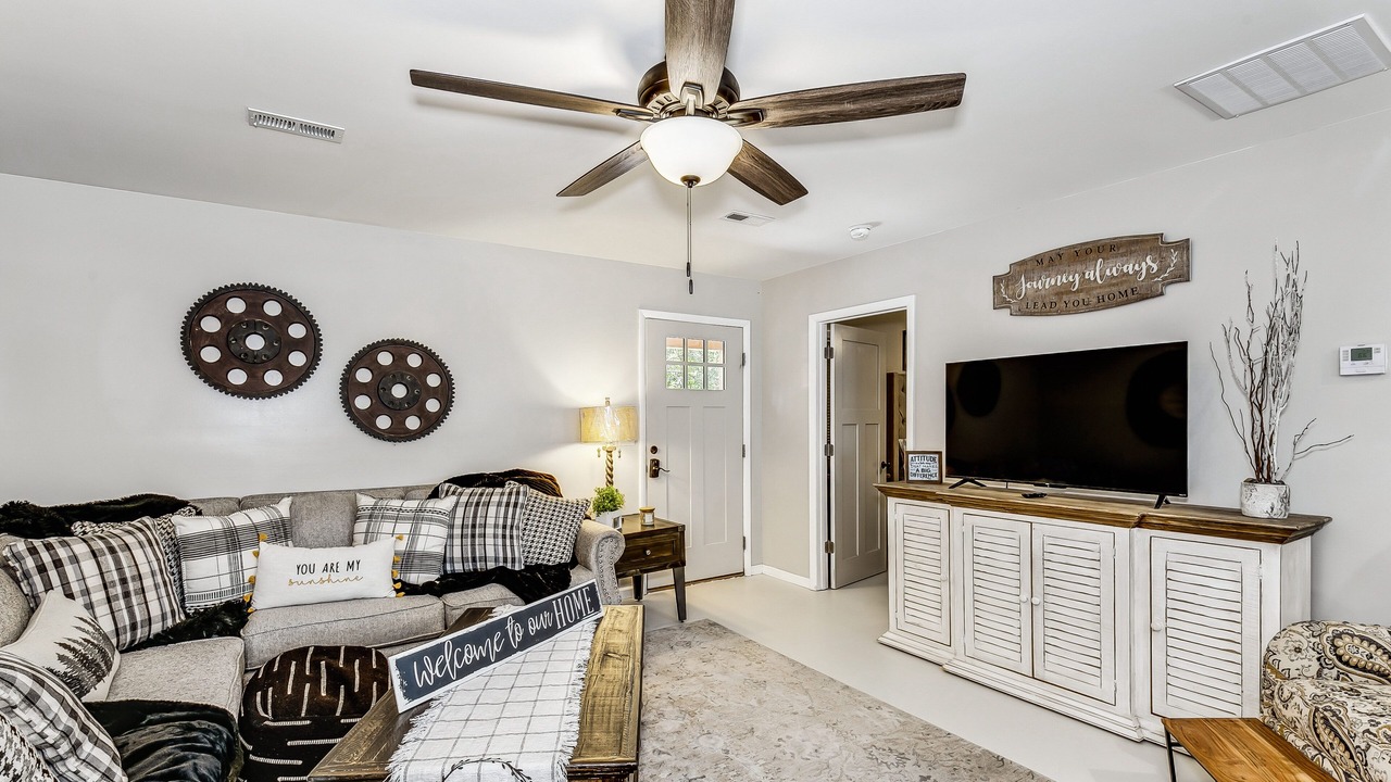 Photo of Livingroom in Wichita
