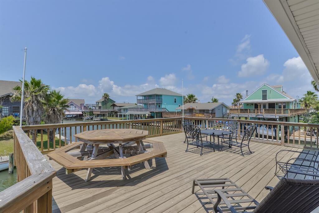 Photo of Outdoor in Jamaica Beach