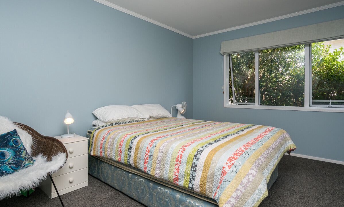 Photo of Bedroom in Langs Beach