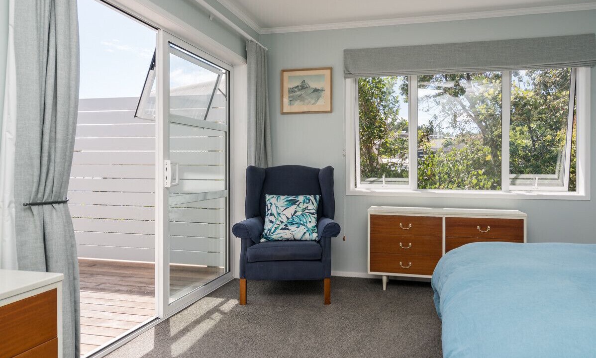 Photo of Bedroom in Langs Beach