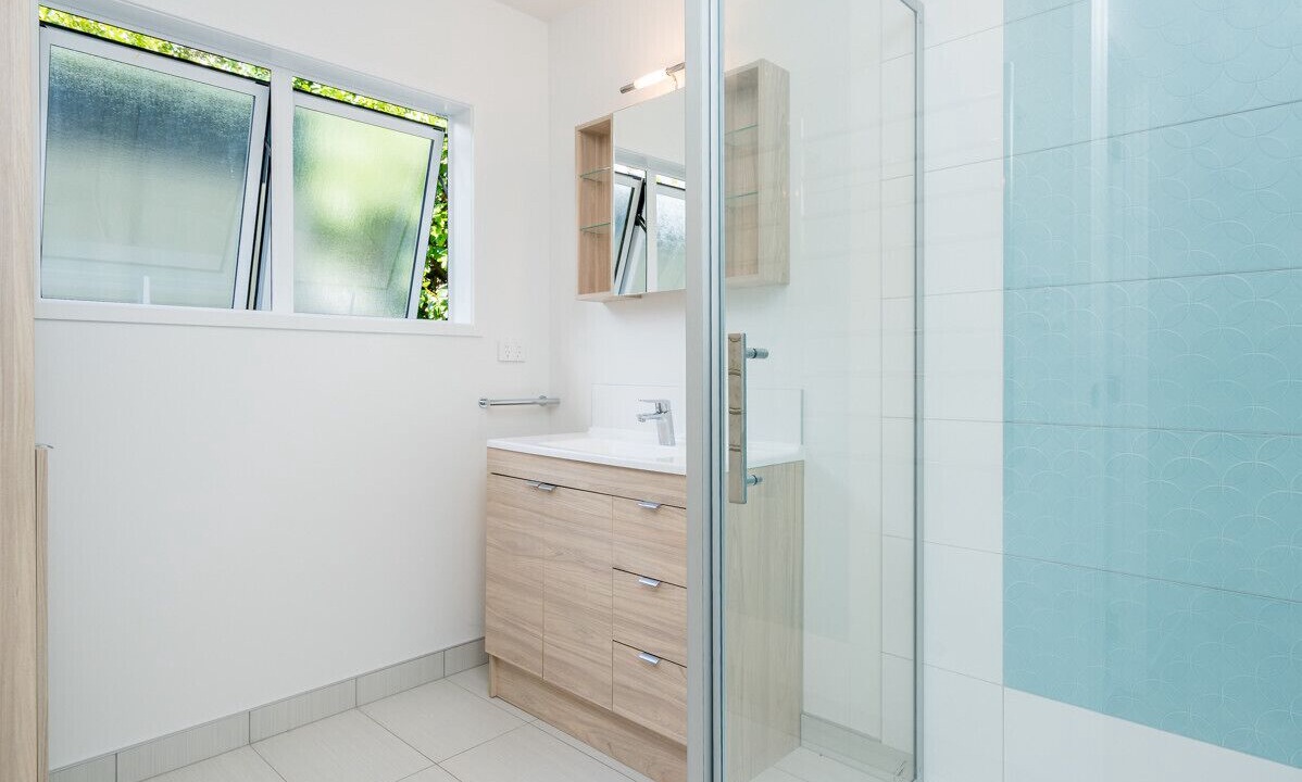 Photo of Bathroom in Langs Beach