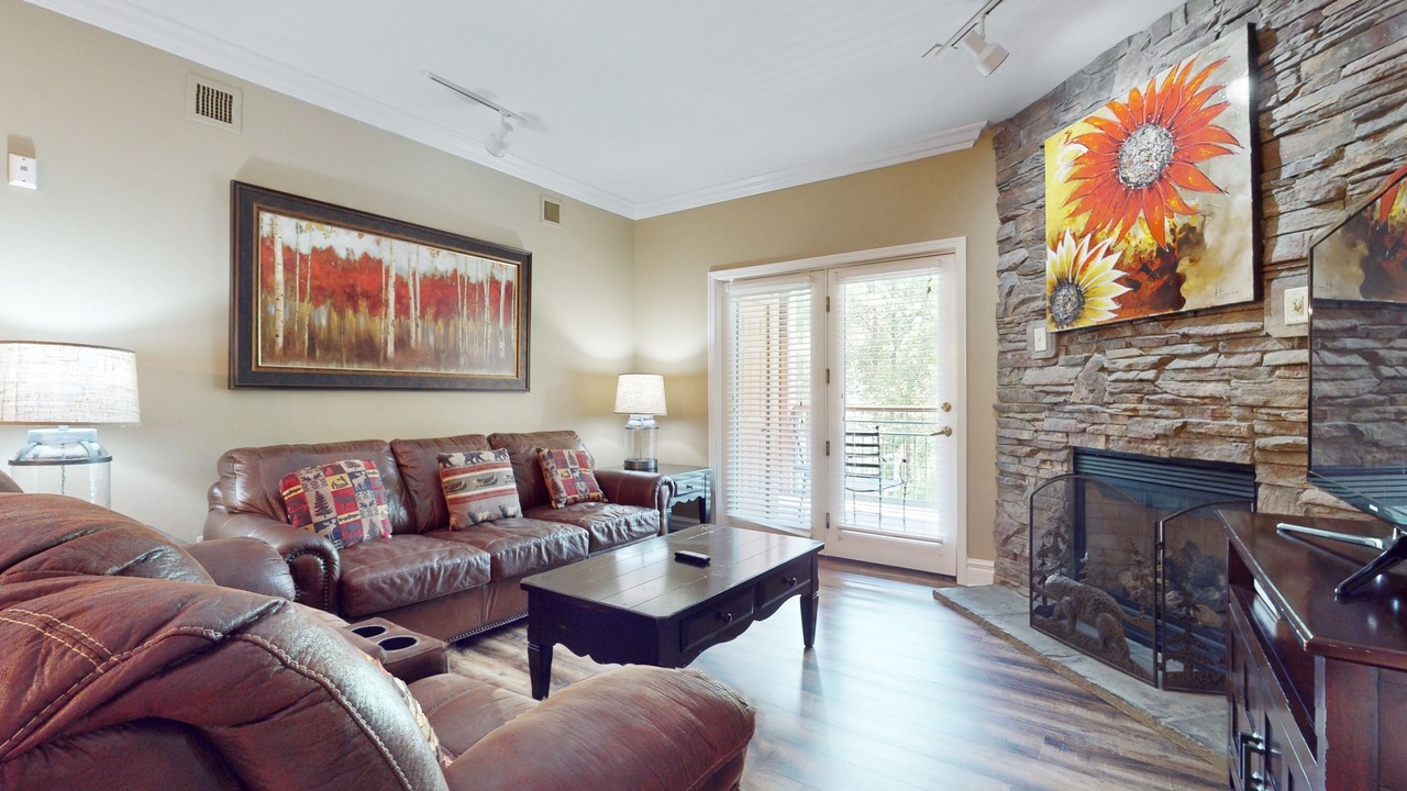 Photo of Livingroom in Gatlinburg