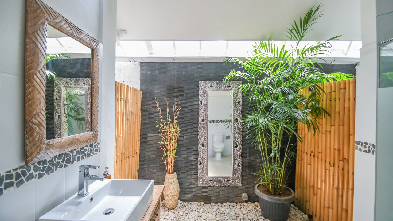 Photo of Bathroom in Central Seminyak