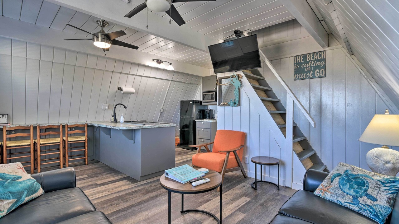 Photo of Bedroom in Surfside Beach