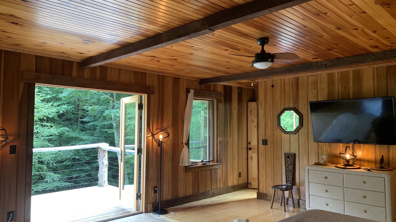 Photo of Bedroom in Roseland