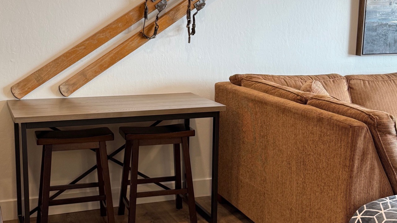 Photo of Others in Dillon