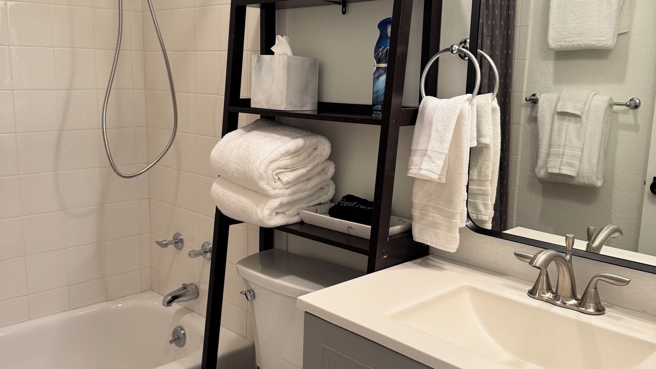 Photo of Bathroom in Dillon