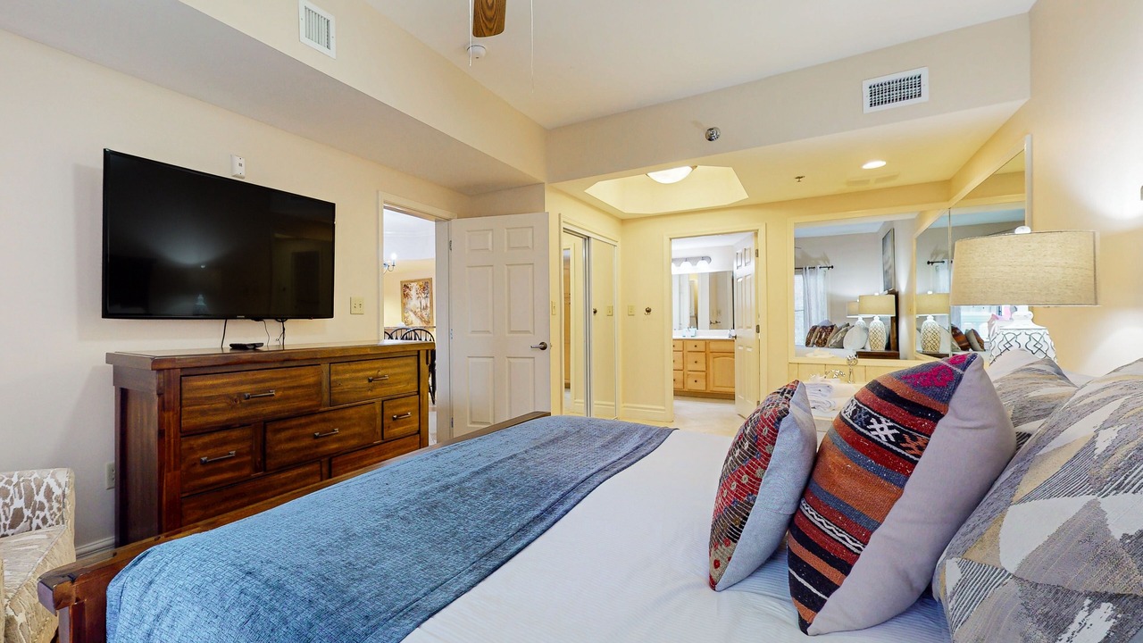 Photo of Bedroom in Gatlinburg