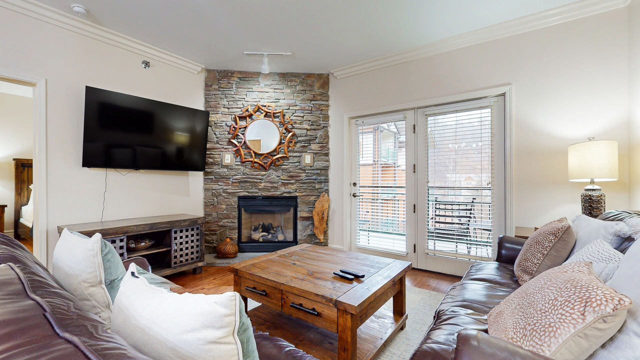 Photo of Livingroom in Gatlinburg