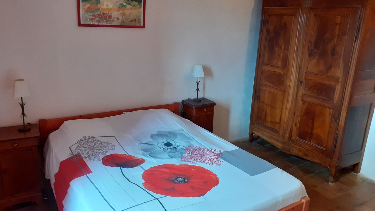 Photo of Bedroom in Joyeuse