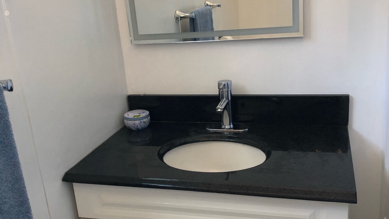 Photo of Bathroom in Unorganized Thunder Bay District