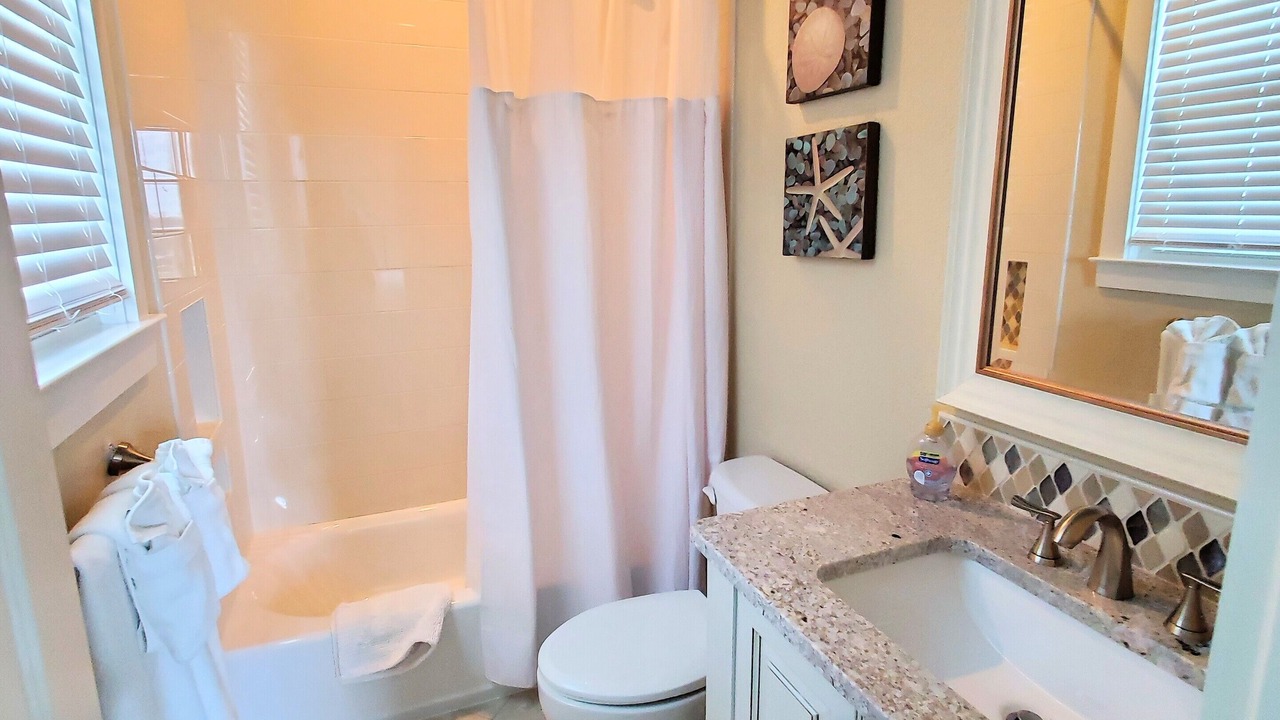 Photo of Bathroom in Galveston