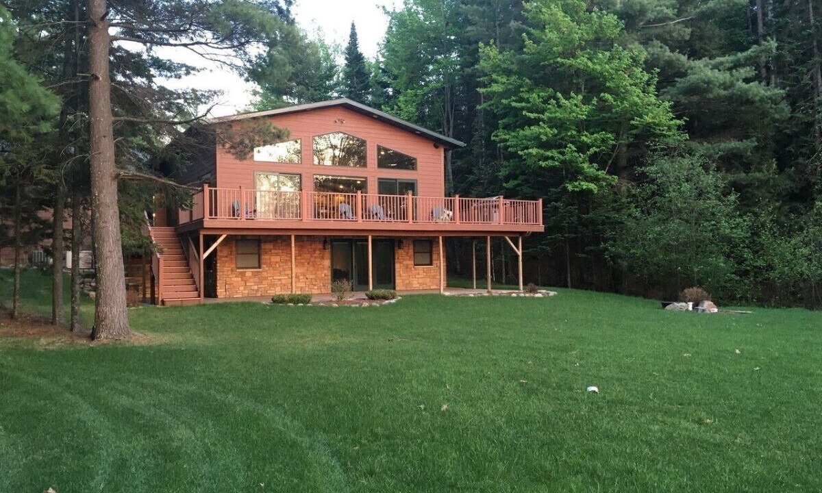 Photo of Outdoor in Three Lakes