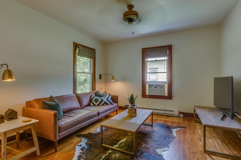 Photo of Bedroom in Three Oaks