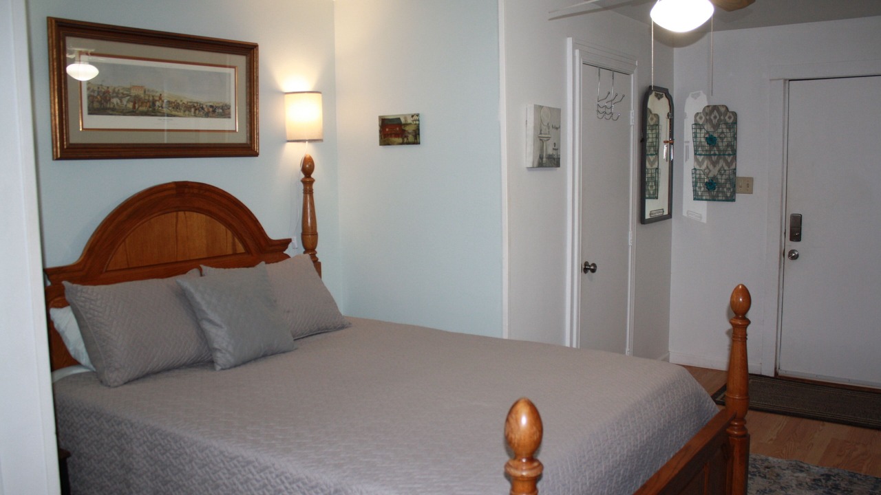 Photo of Bedroom in Brownwood