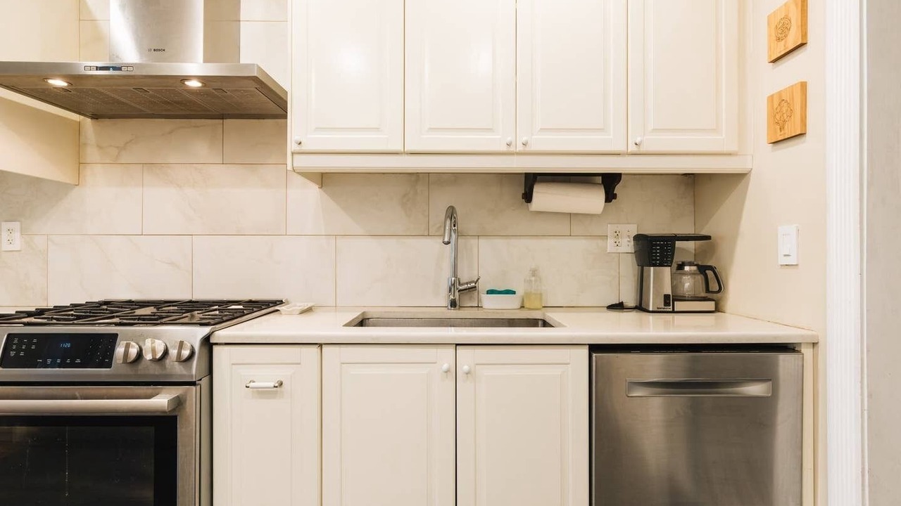 Photo of Others in Kensington