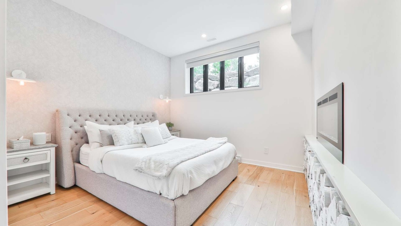 Photo of Bedroom in Tremblant-Les-Eaux