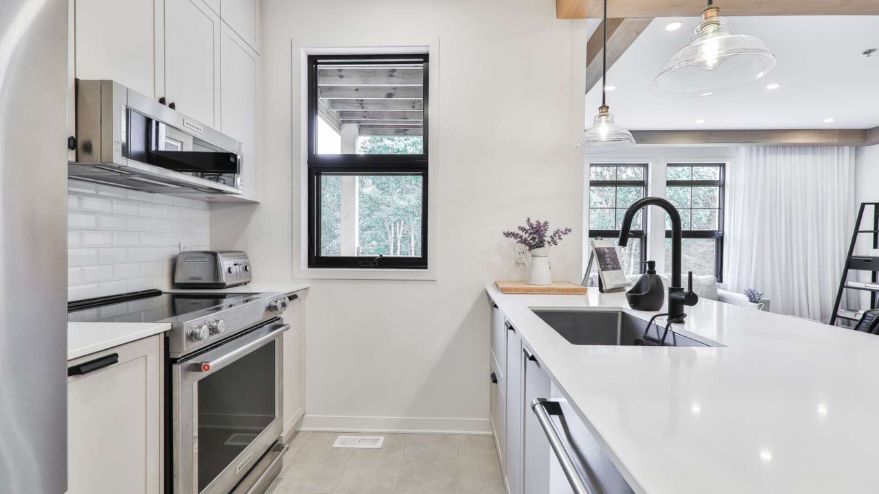 Photo of Kitchen in Tremblant-Les-Eaux