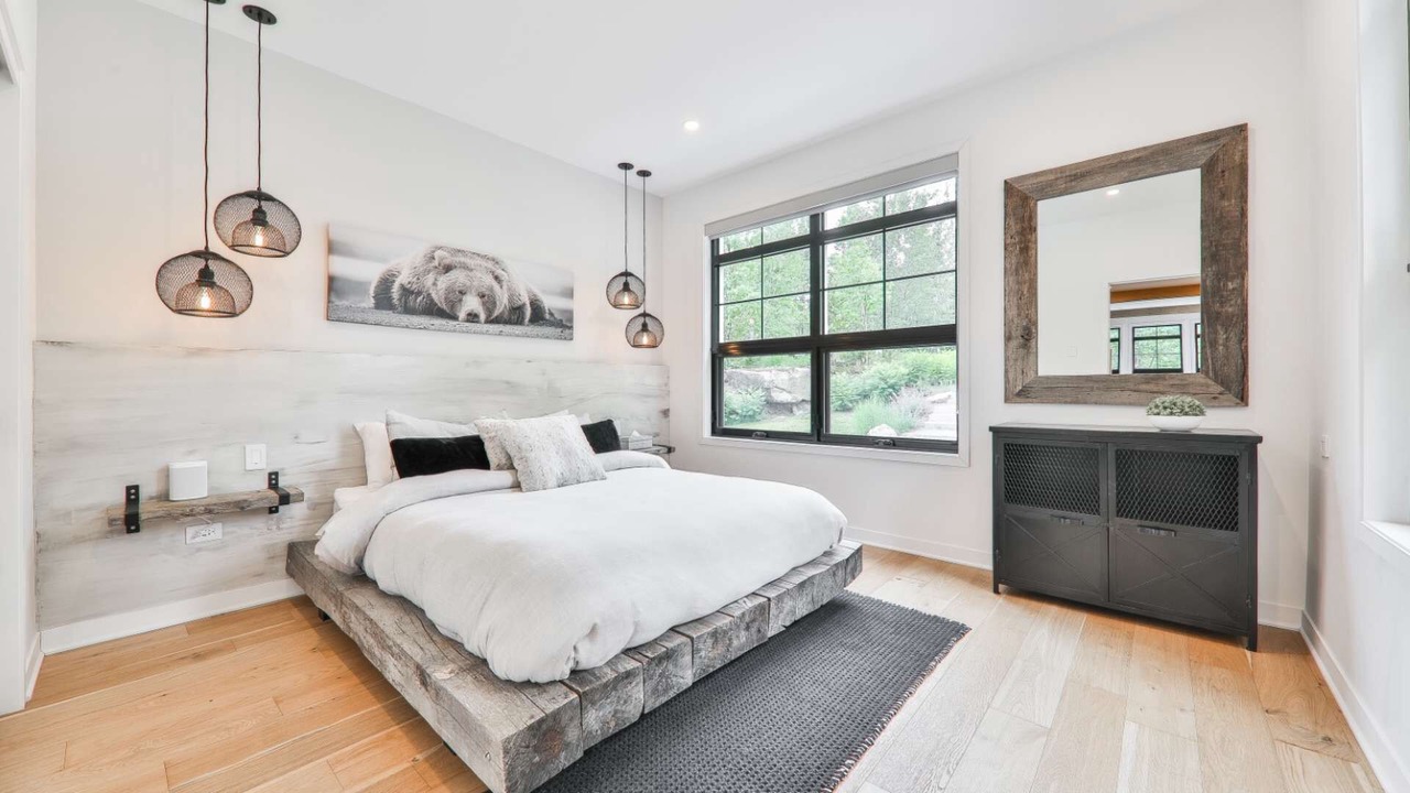 Photo of Bedroom in Tremblant-Les-Eaux