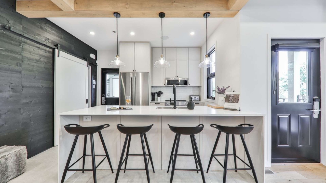 Photo of Kitchen in Tremblant-Les-Eaux