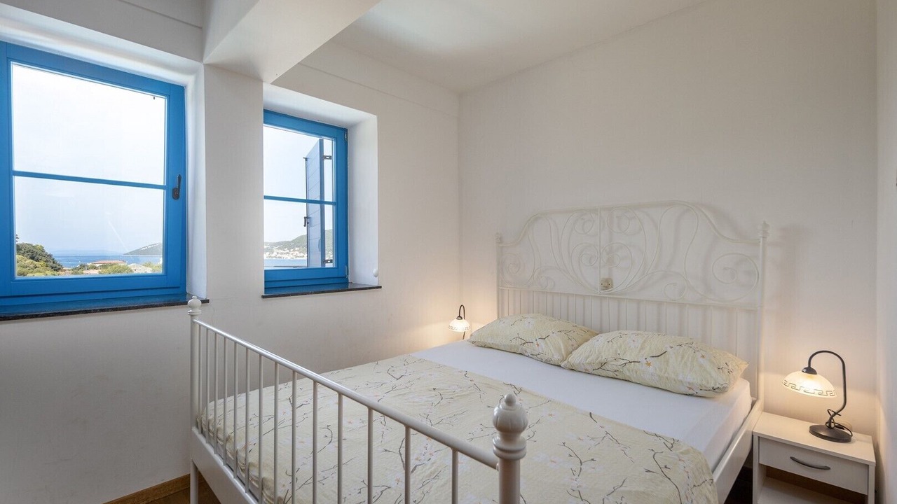 Photo of Bedroom in Supetarska Draga