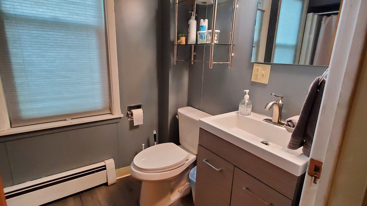 Photo of Bathroom in Auburn