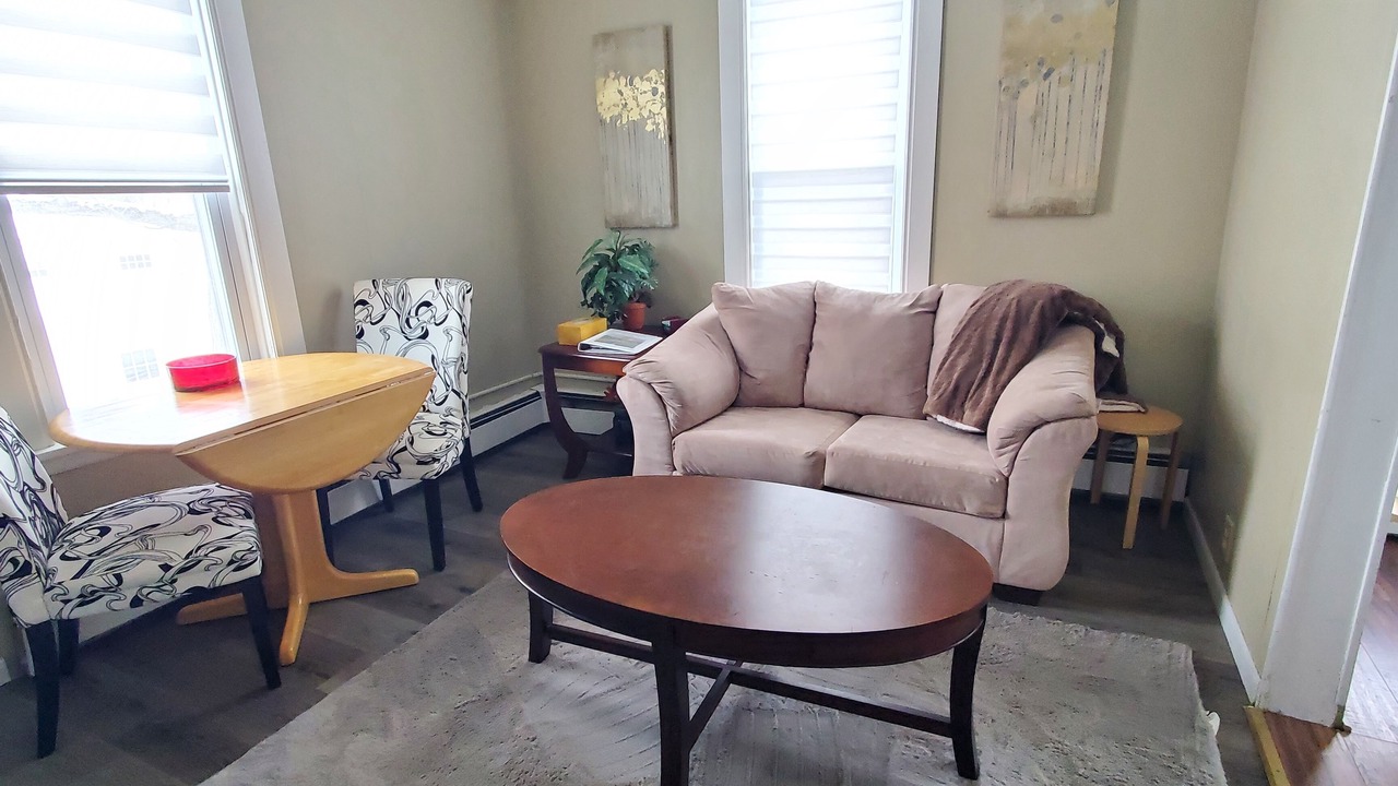 Photo of Livingroom in Auburn