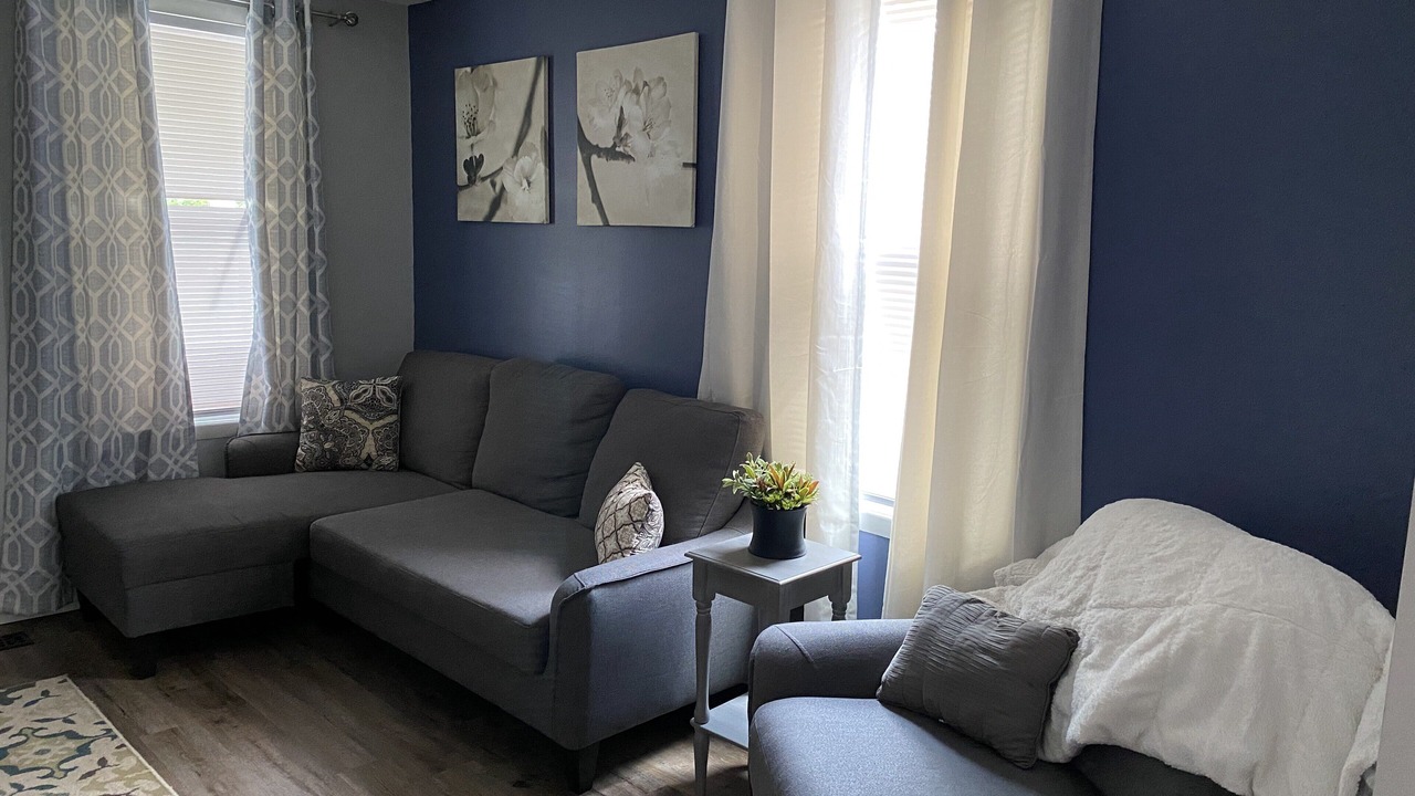Photo of Livingroom in Adrian