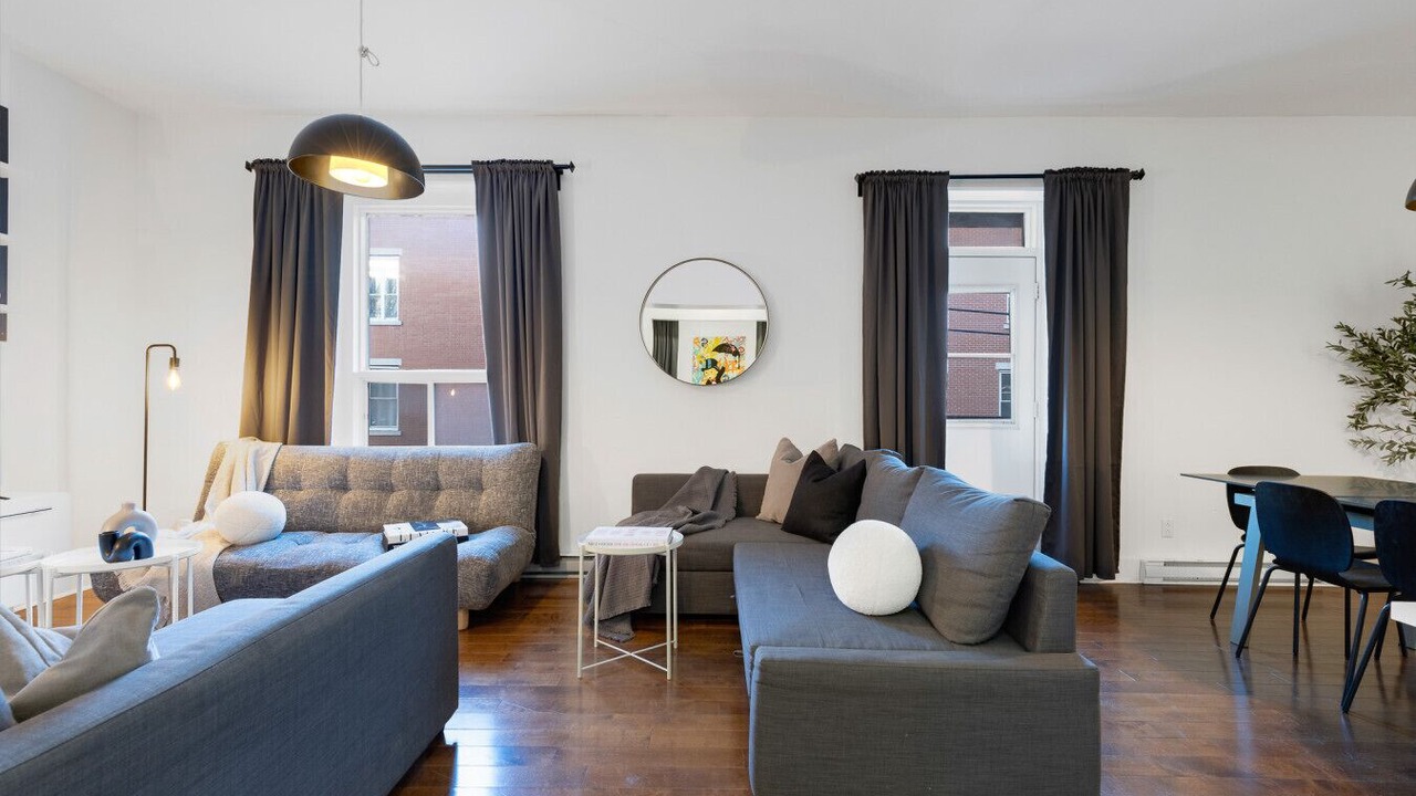 Photo of Livingroom in Plateau Mont Royal