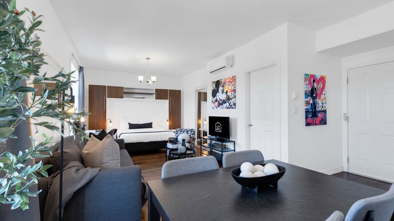 Photo of Bedroom in Plateau Mont Royal