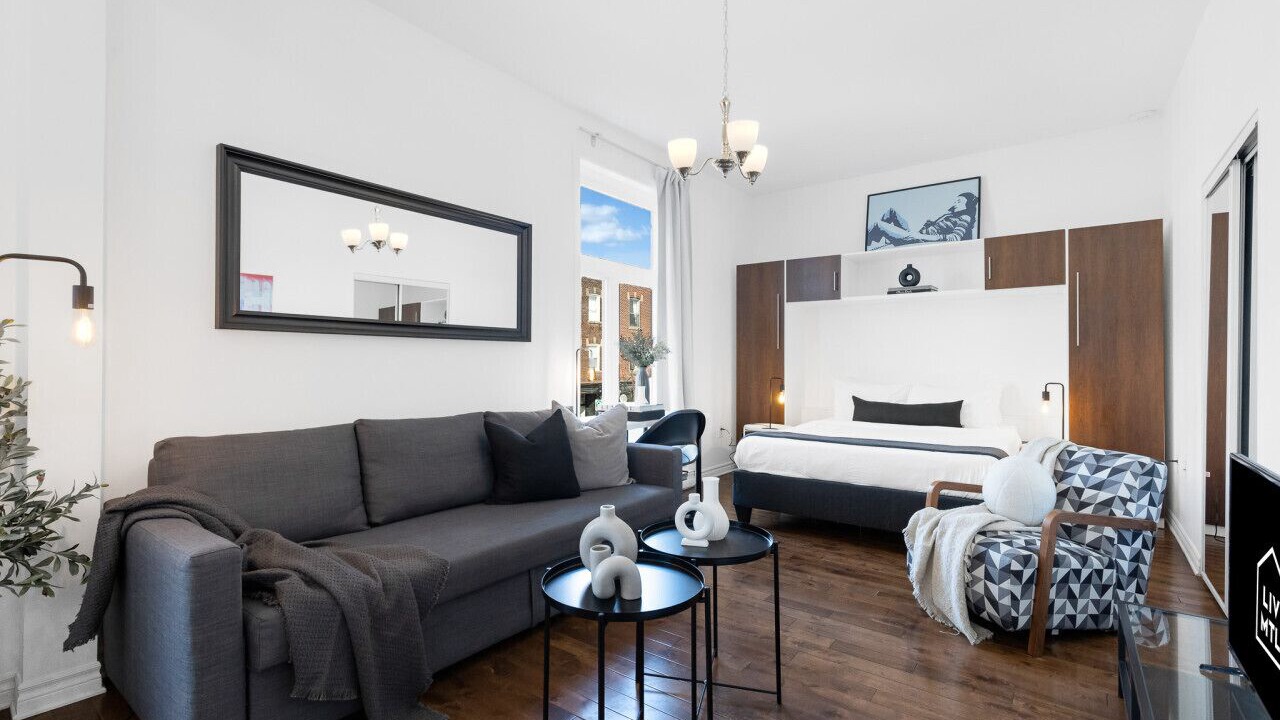 Photo of Bedroom in Plateau Mont Royal