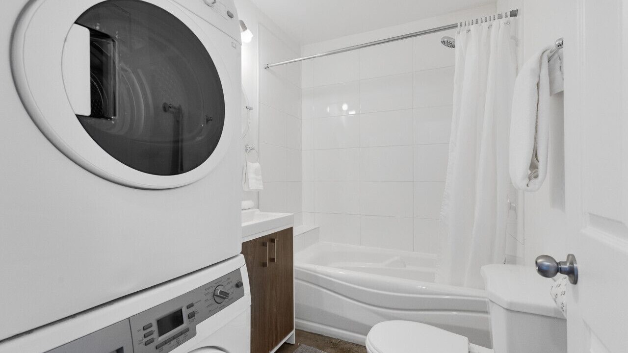 Photo of Bathroom in Plateau Mont Royal