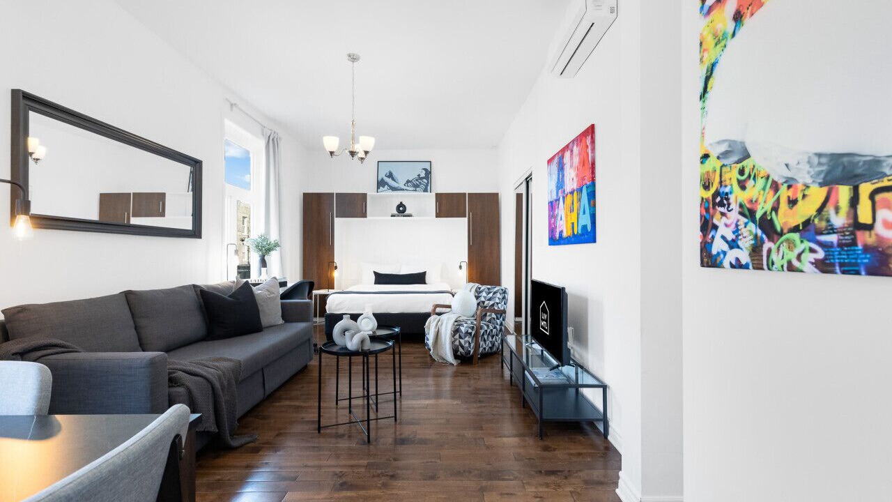 Photo of Bedroom in Plateau Mont Royal
