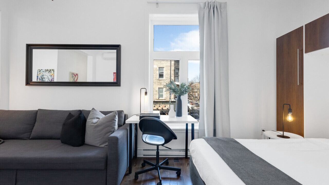 Photo of Bedroom in Plateau Mont Royal