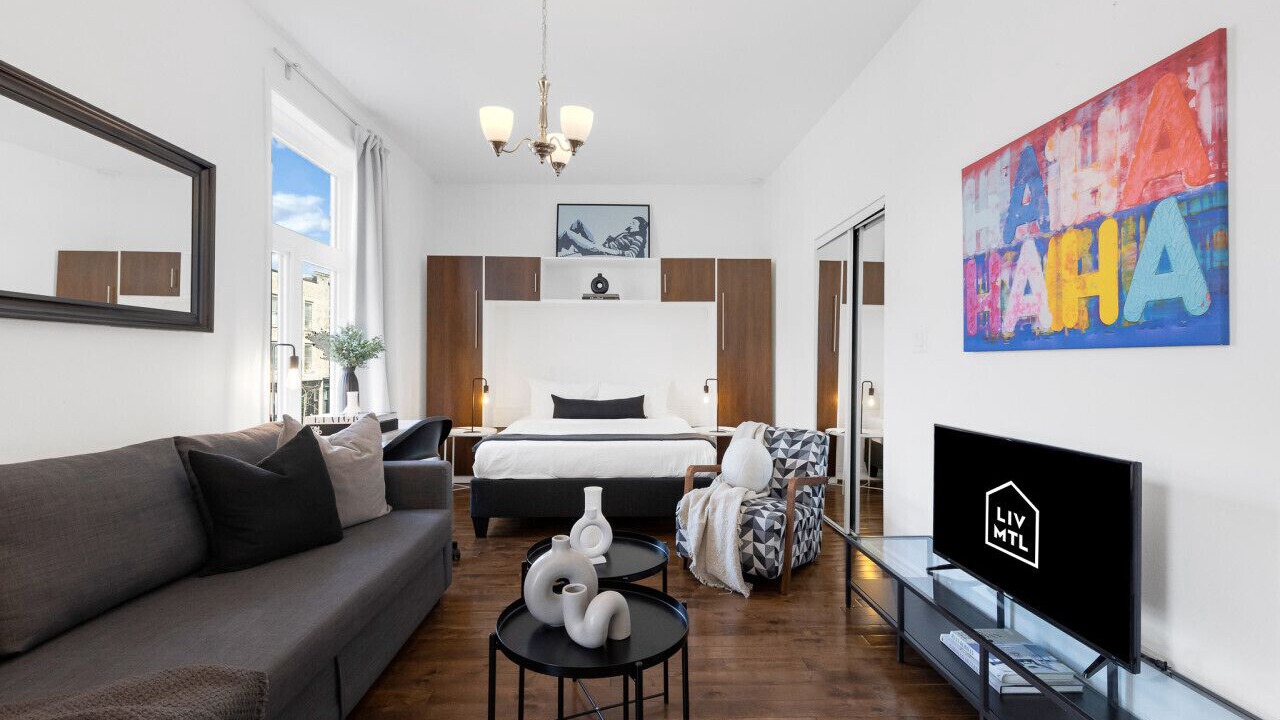 Photo of Bedroom in Plateau Mont Royal