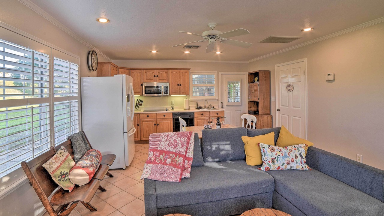 Photo of Livingroom in Corpus Christi