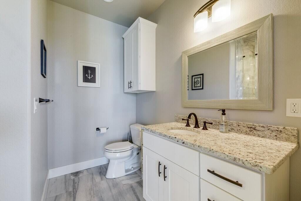 Photo of Bathroom in Granite Shoals