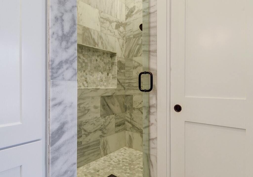 Photo of Bathroom in Granite Shoals