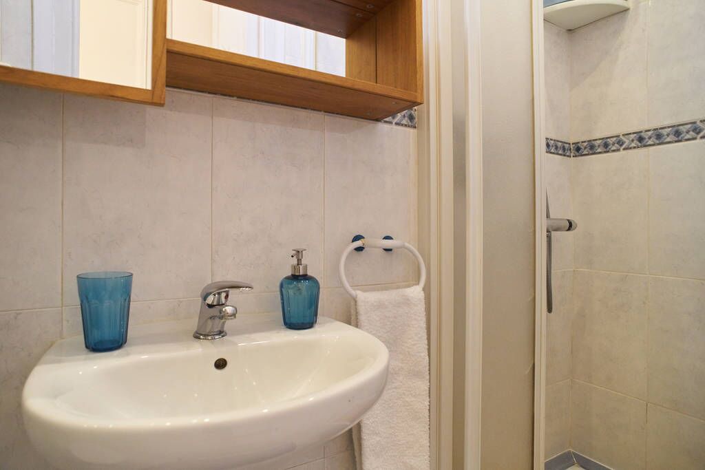 Photo of Bathroom in Sants